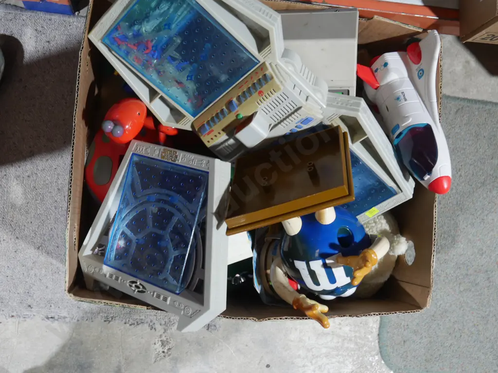 Box of toys Image 1++