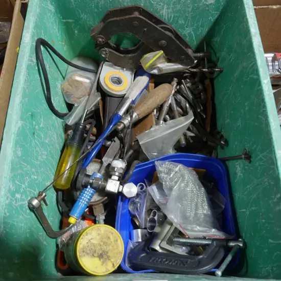Assorted workshop sundries
