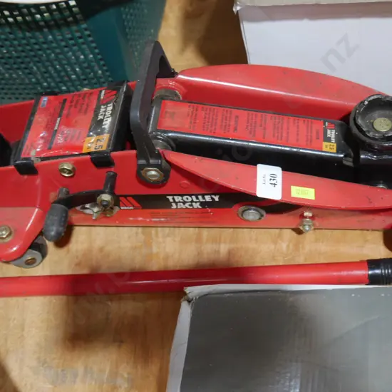 Trolley jack