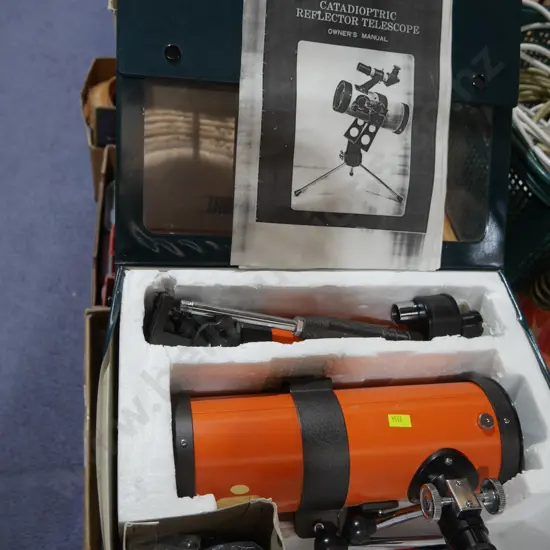 Reflector telescope