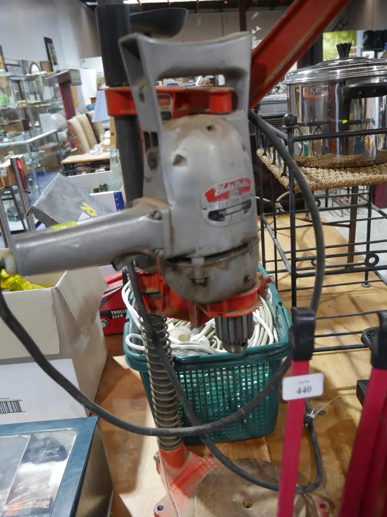 Drill press Image 1++