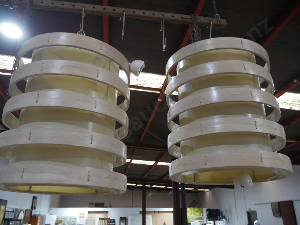 Two light fittings Image 1++