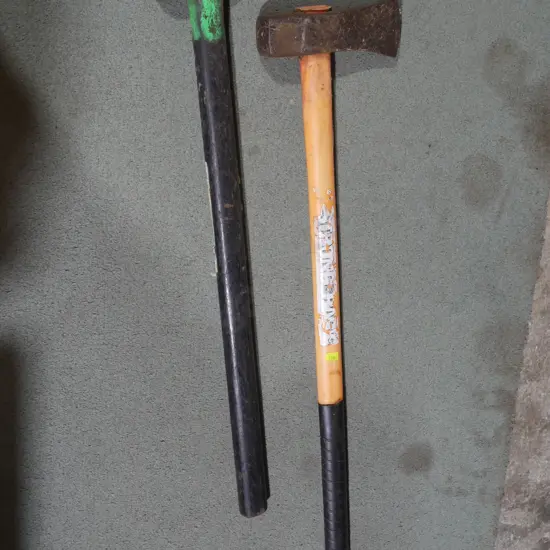 Two log splitters