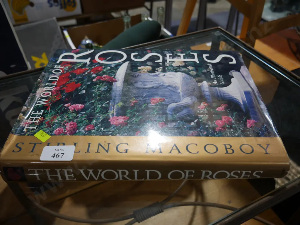 The world of roses book Image 1++