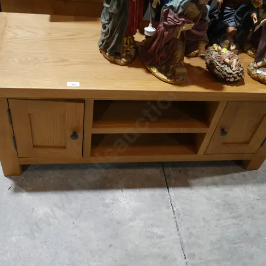 TV cabinet
