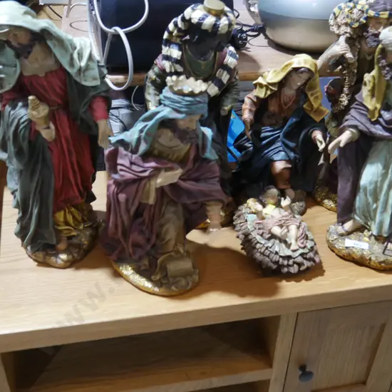 Nativity set