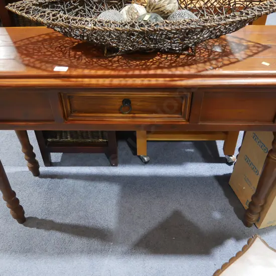 1 drawer hall table