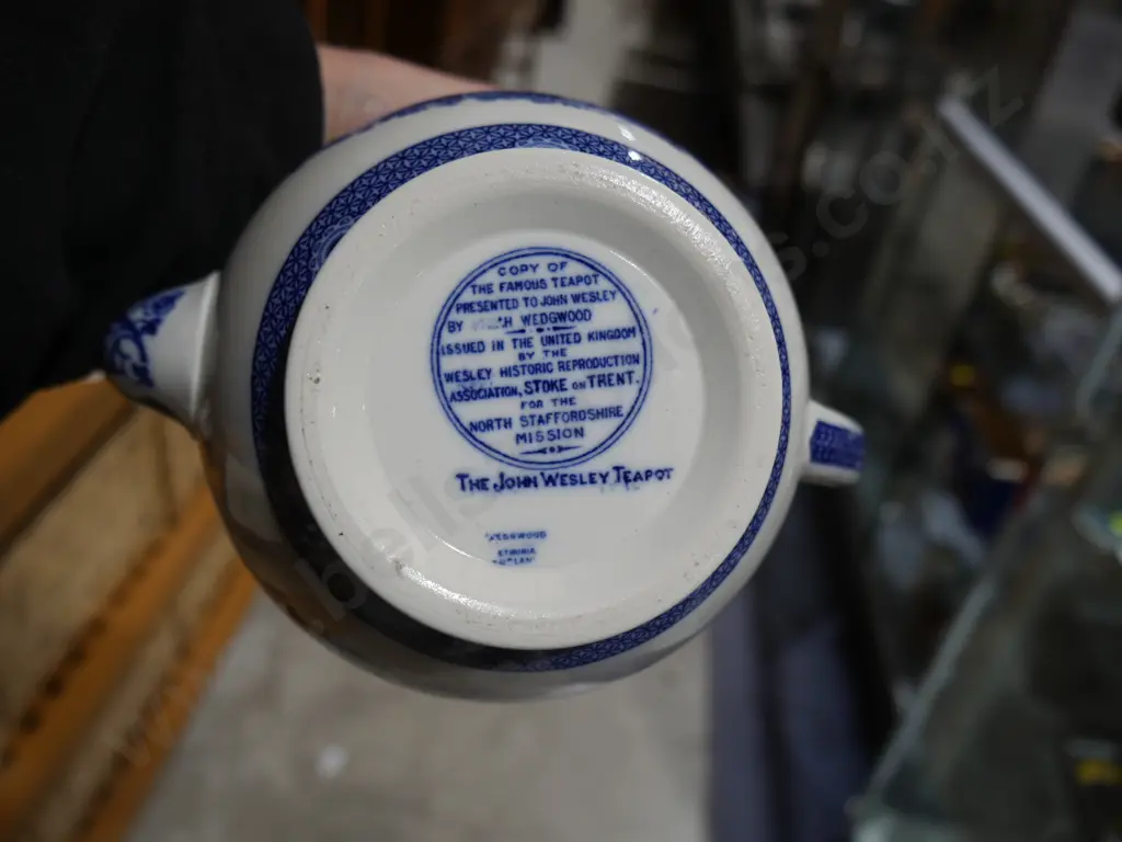 Wedgewood John Wesley teapot Image 1++