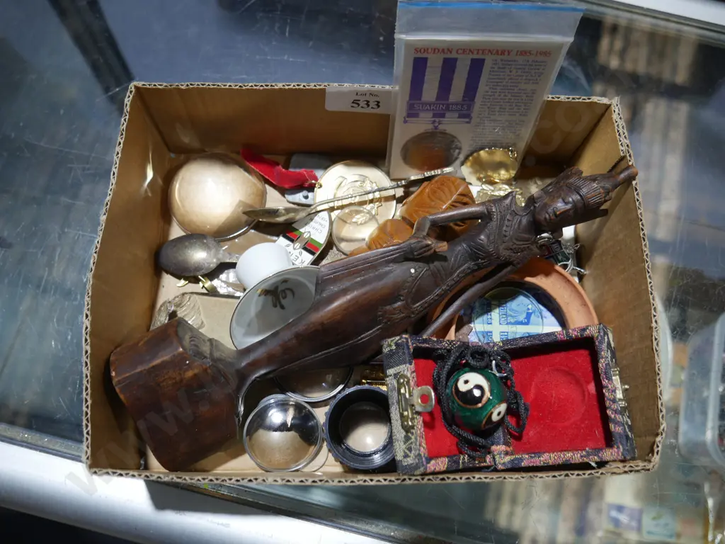 Metals, souvenir spoons etc Image 1++