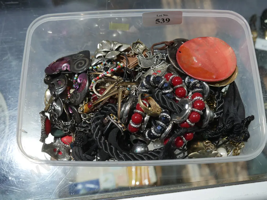 Jewellery Image 1++