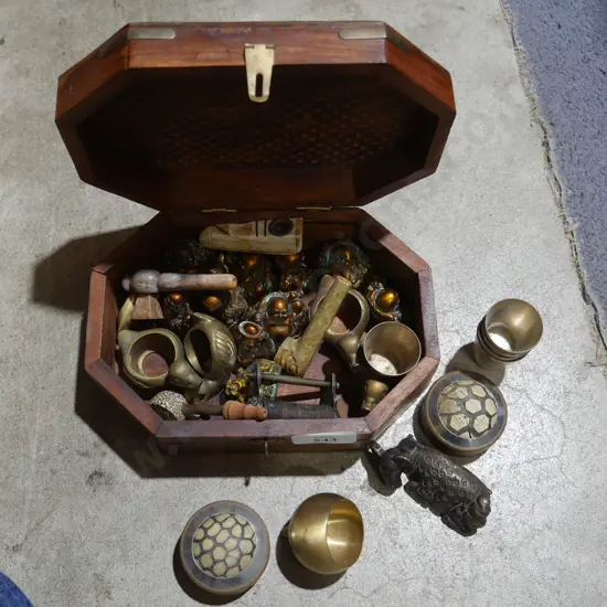 Assorted pipes etc