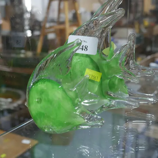 3 glass fish