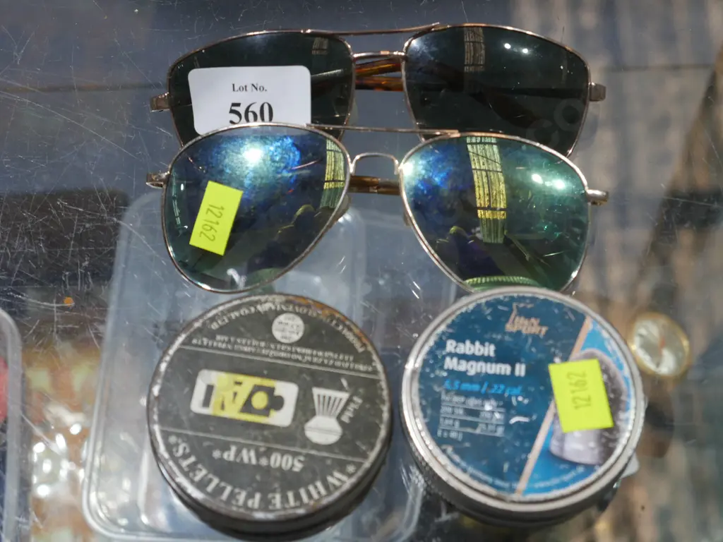 Sunglasses etc Image 1++