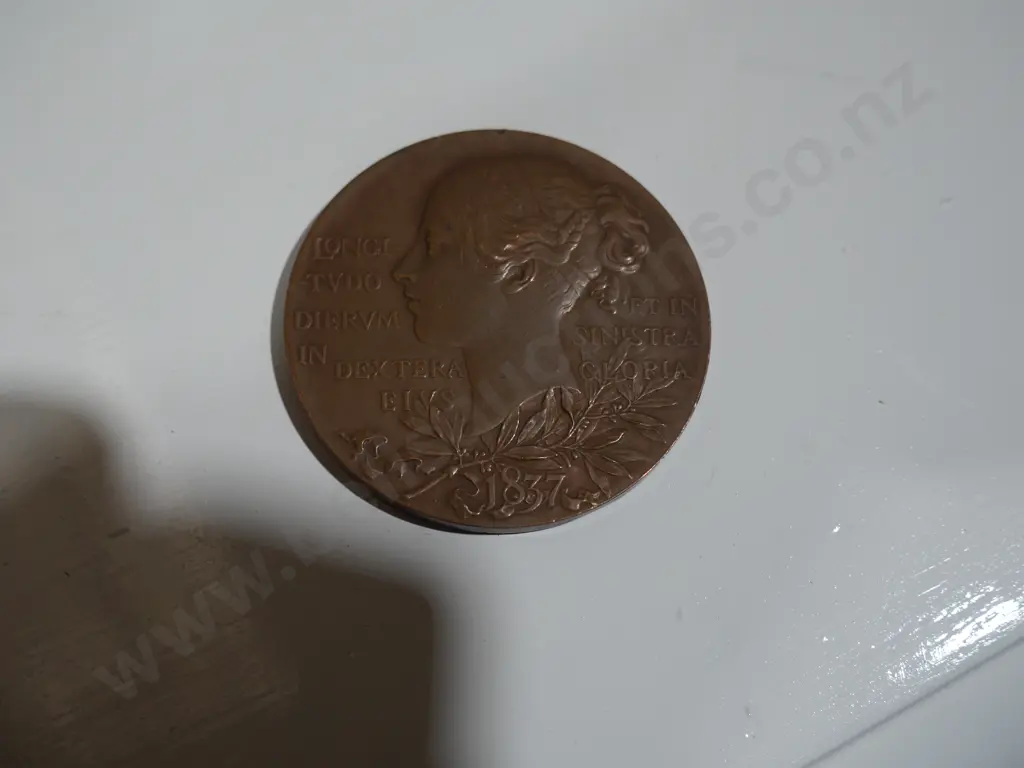 Queen Victoria diamond Jubilee medal 1897 Image 1++
