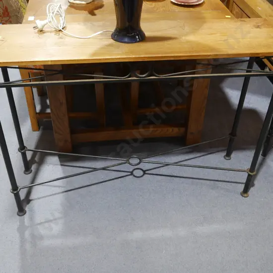 Hall table