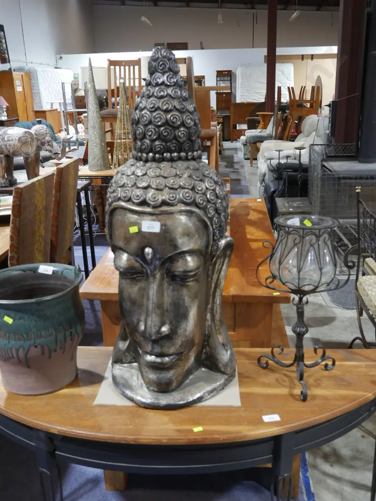 Buddha head sculpture Image 1++