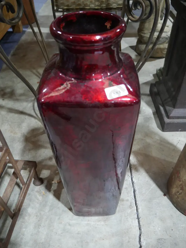 Large vase Image 1++