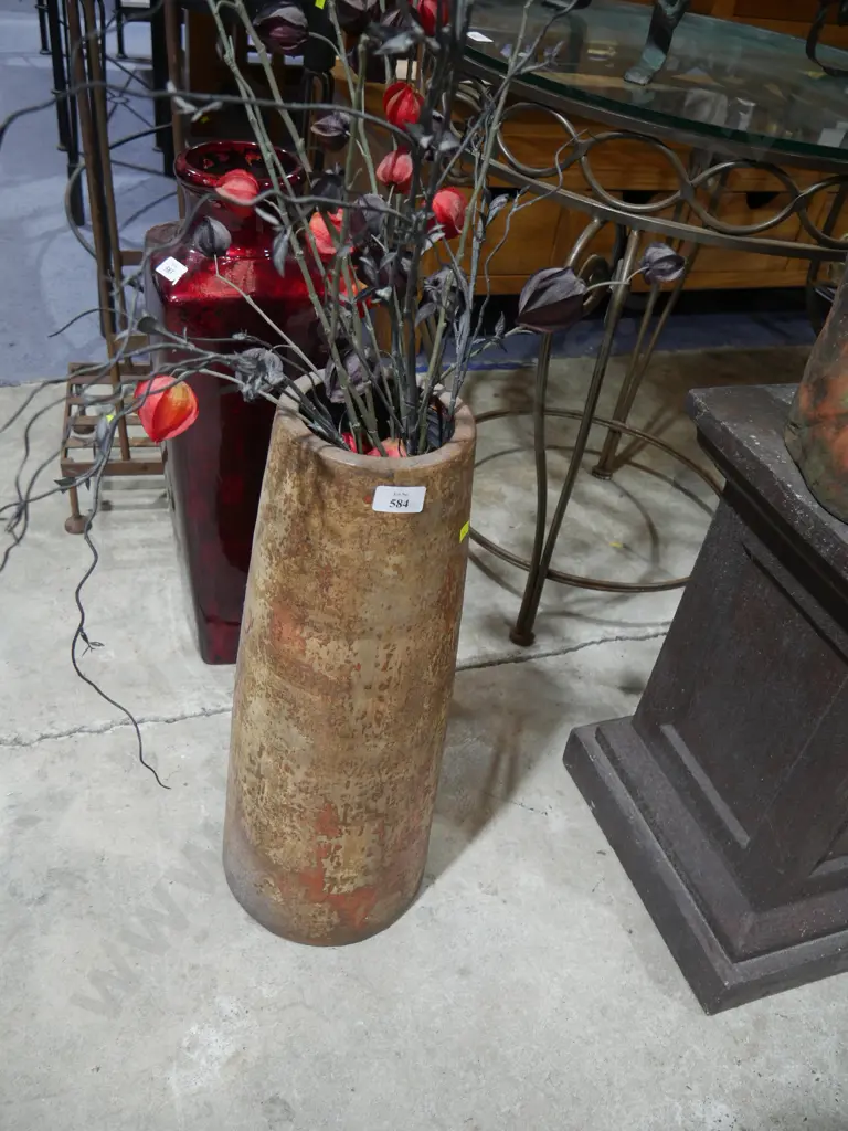 Large vase Image 1++