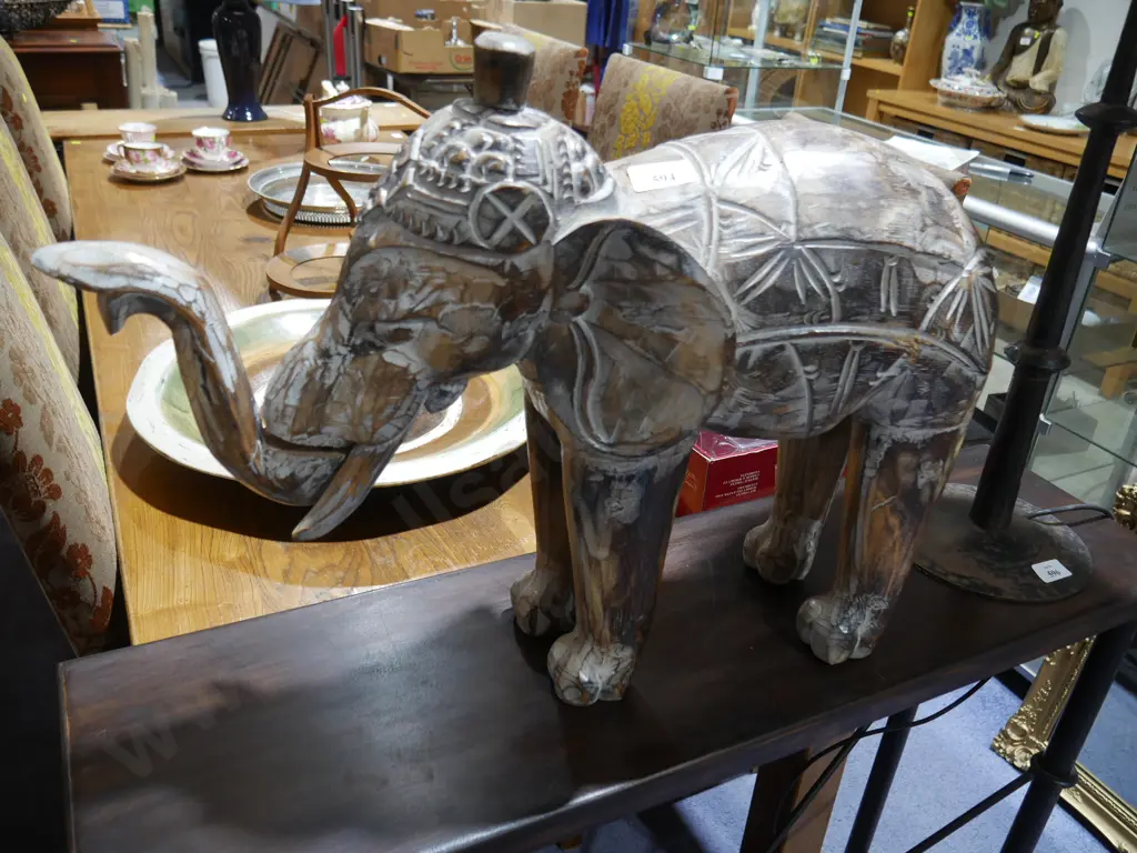 Wooden elephant Image 1++