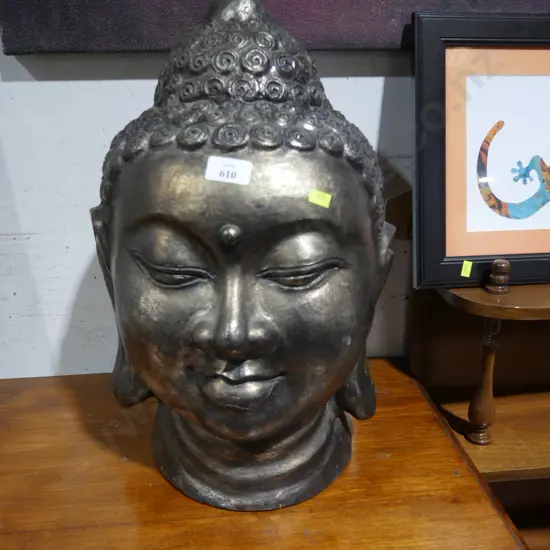 Buddha head