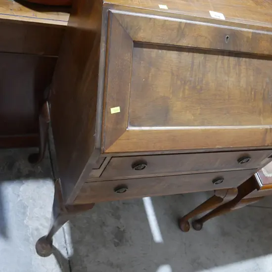 Dropfront desk