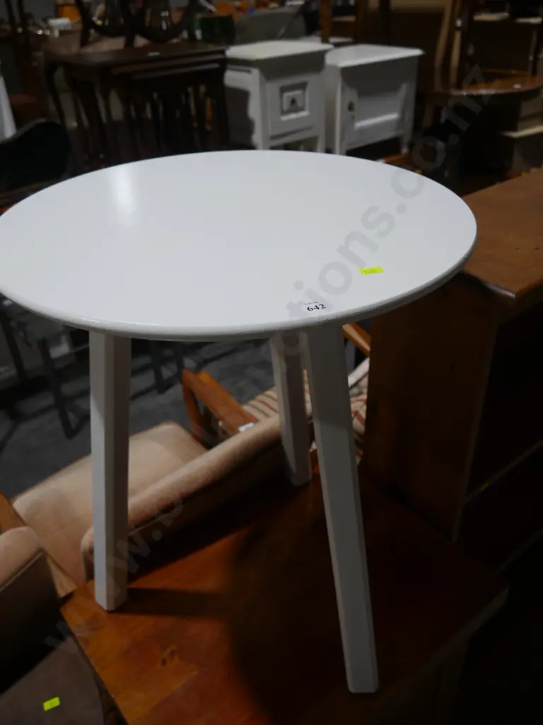 Occasional table Image 1++
