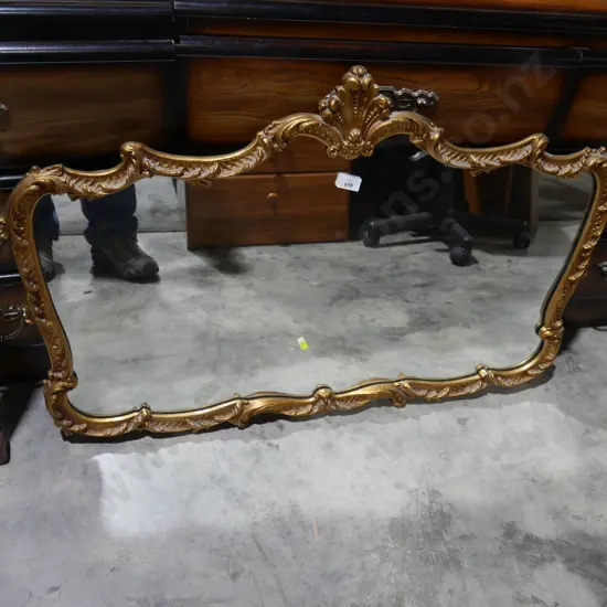 Gilt frame mirror