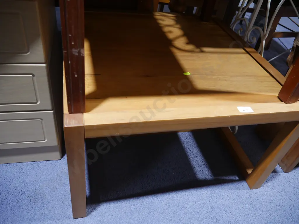 Coffee table Image 1++