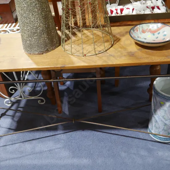 Hall table