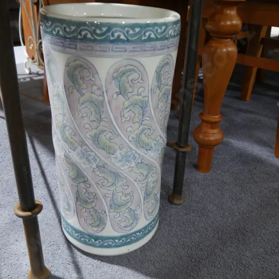 Ceramic umbrella stand