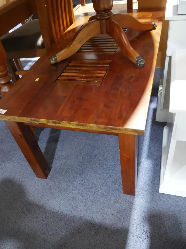 Coffee table Image 1++