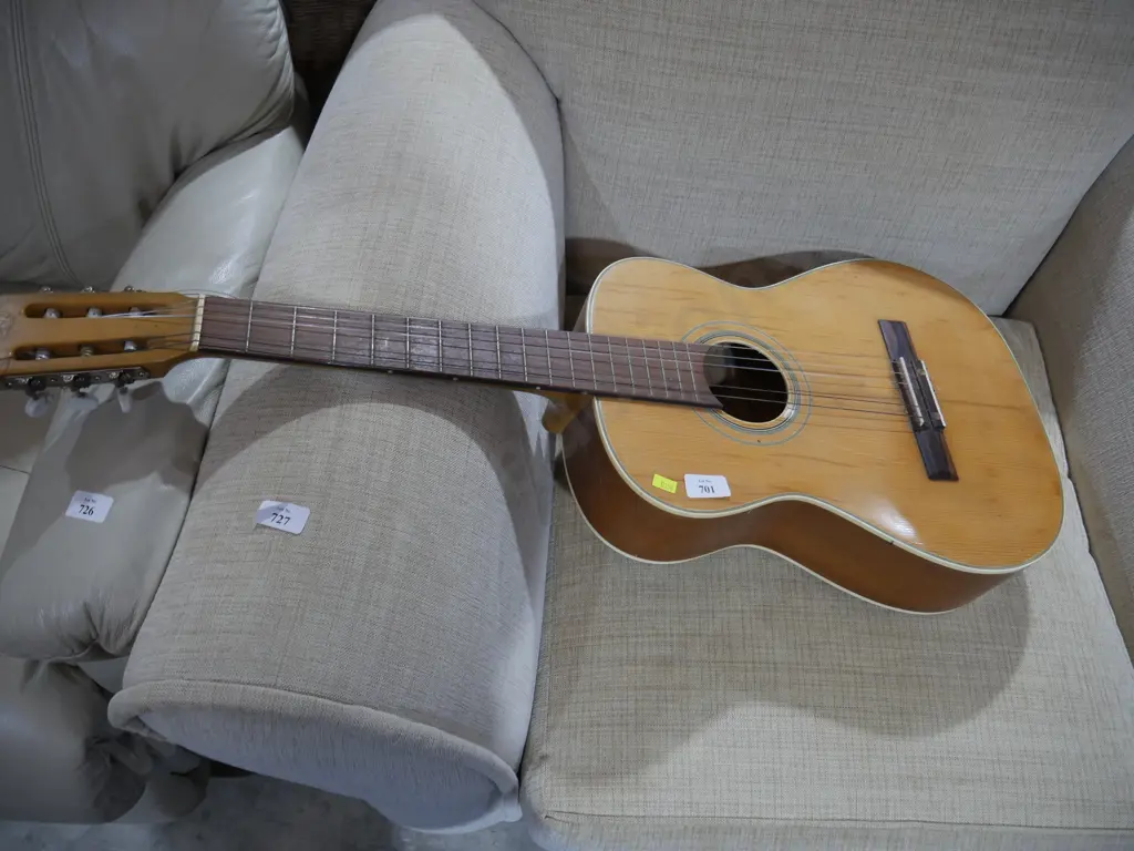 Omichi guitar Image 1++