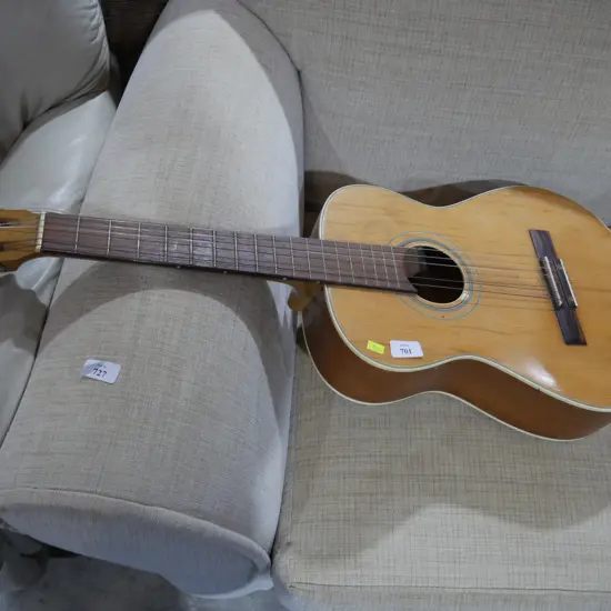 Omichi guitar