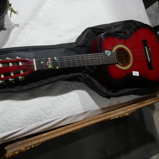 Suzuki guitar
