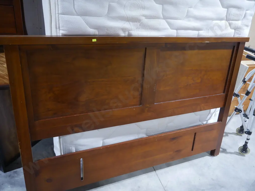Queen size headboard Image 1++