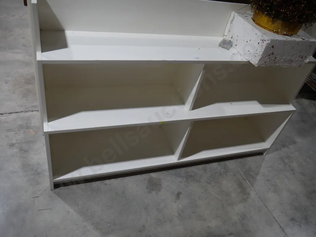 Bookcase Image 1++