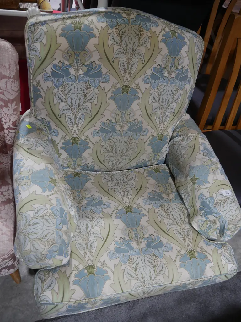 Armchair Image 1++