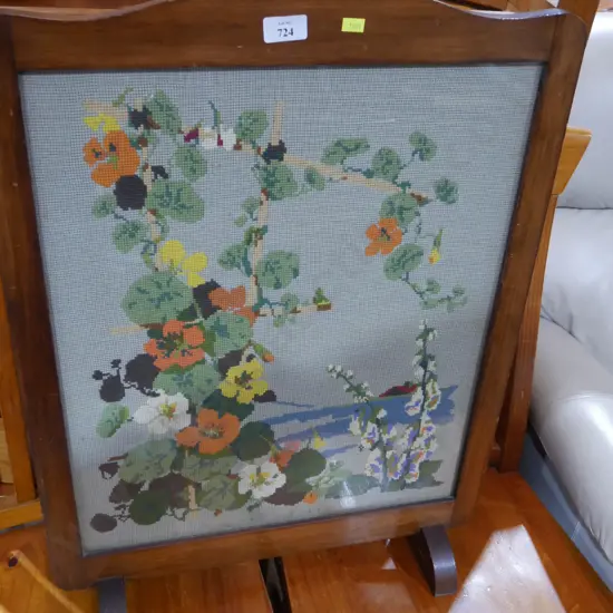 Tapestry fire screen