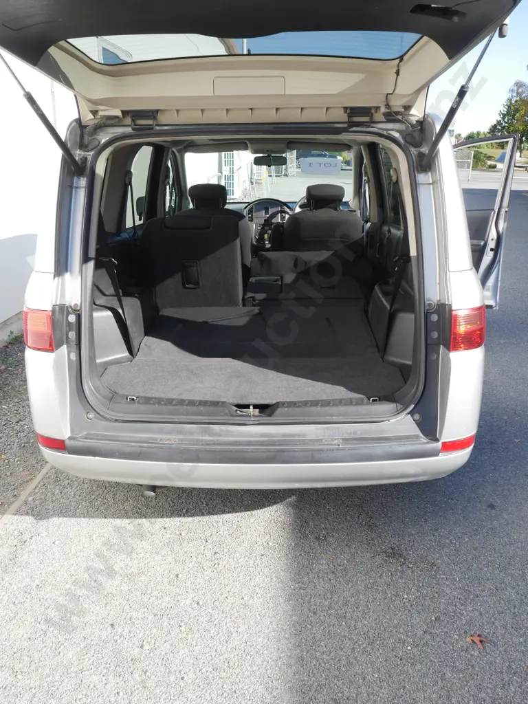 2005 Nissan Lafesta Image 1++