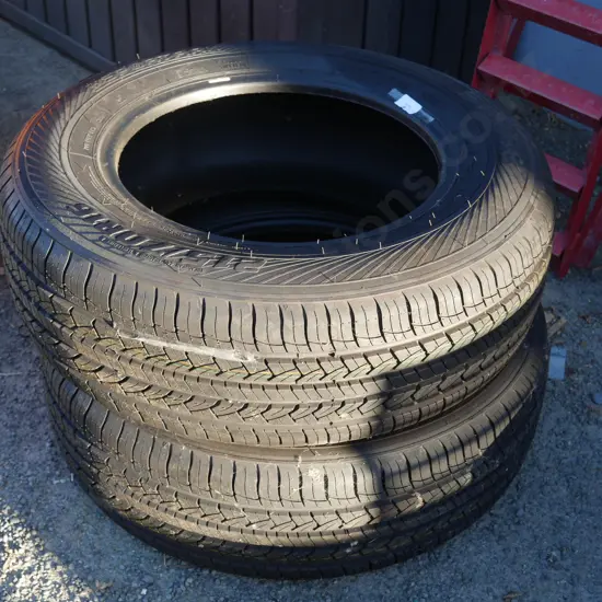 2 tyres