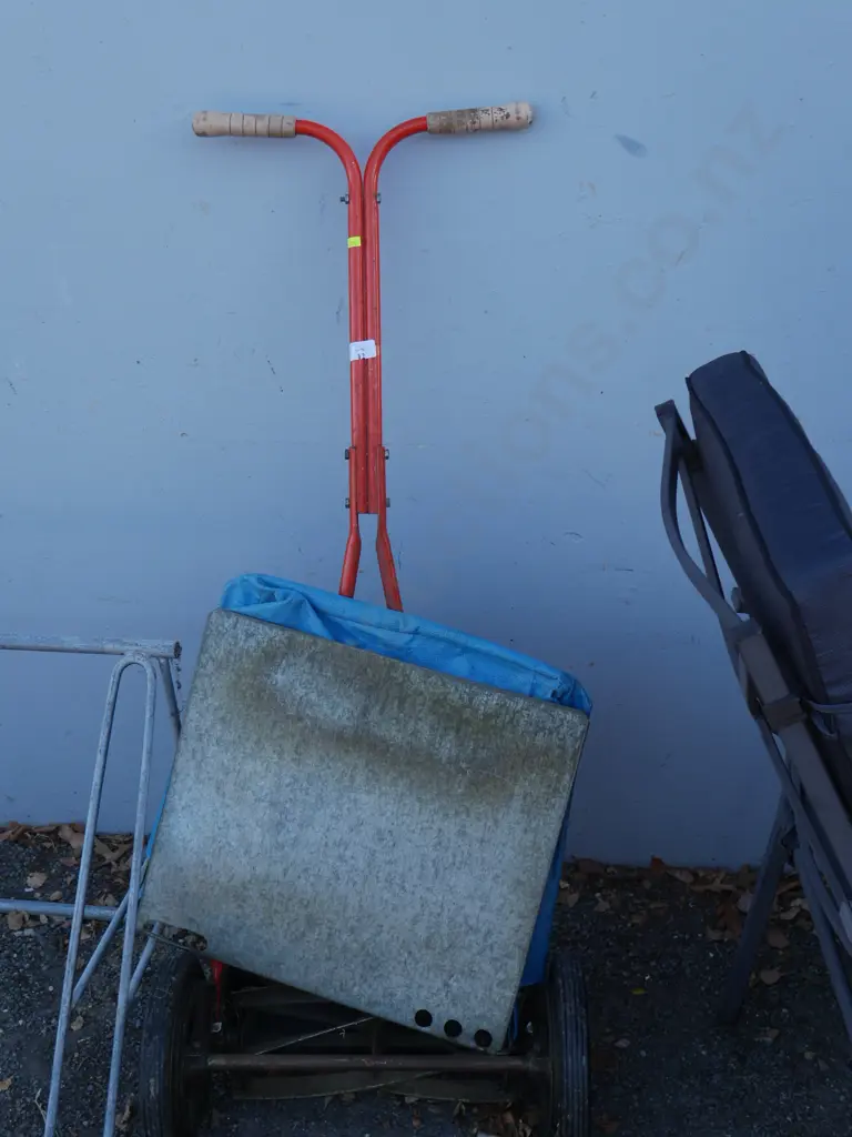 Push reel mower Image 1++