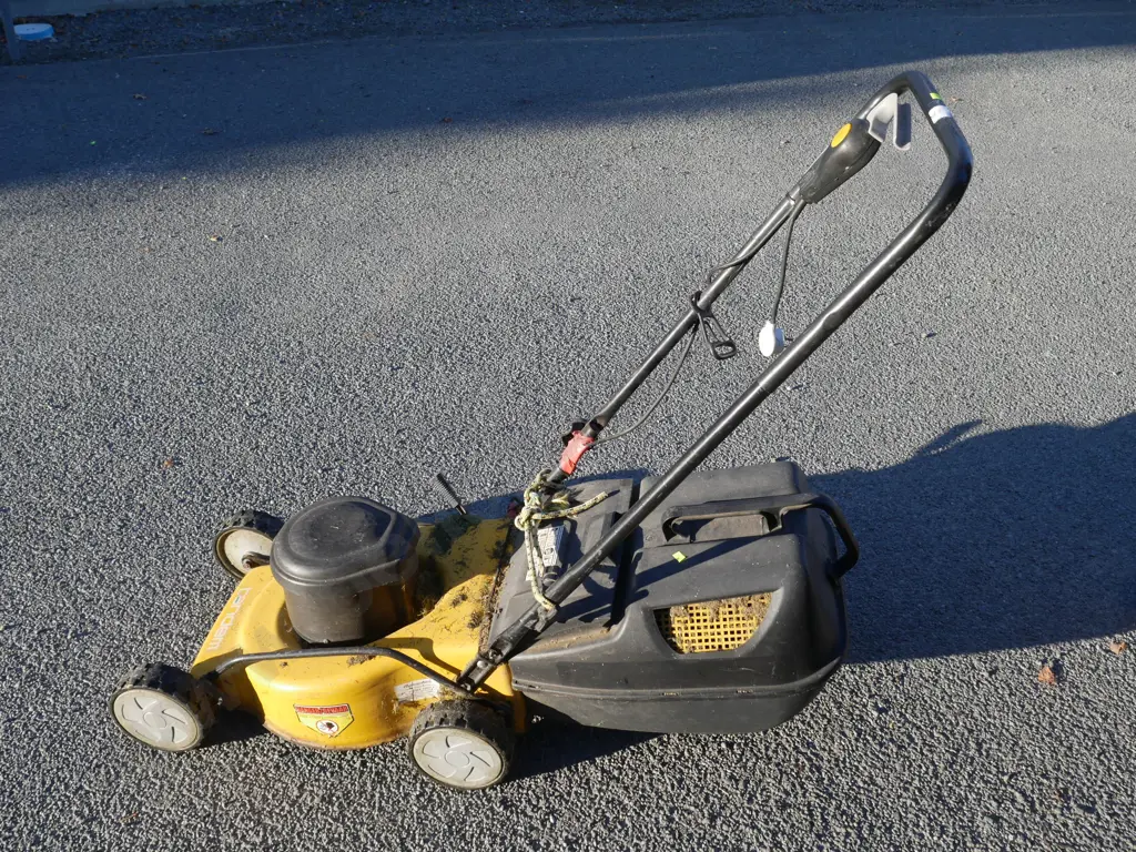 Tandem lawnmower Image 1++