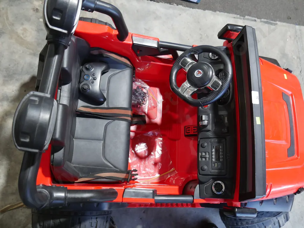 Childs red Jeep ride-on electric vehicle Image 1++