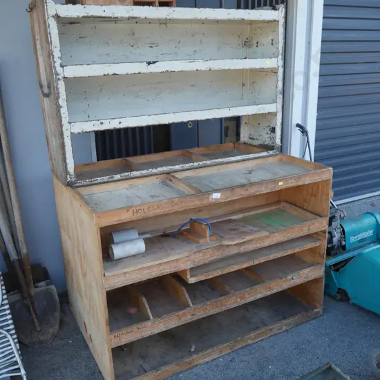 Shelving units