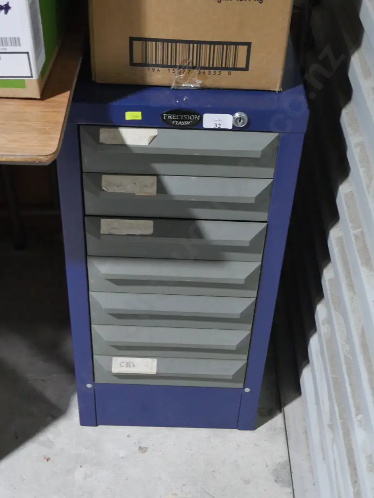 Filing drawers Image 1++