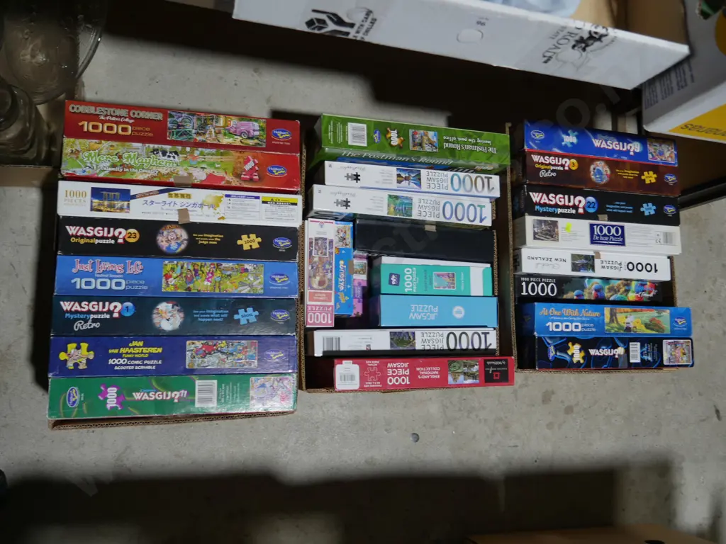 3 boxes of jigsaw puzzles Image 1++
