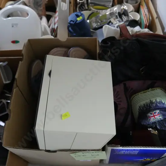 2 boxes of handbags, slippers etc