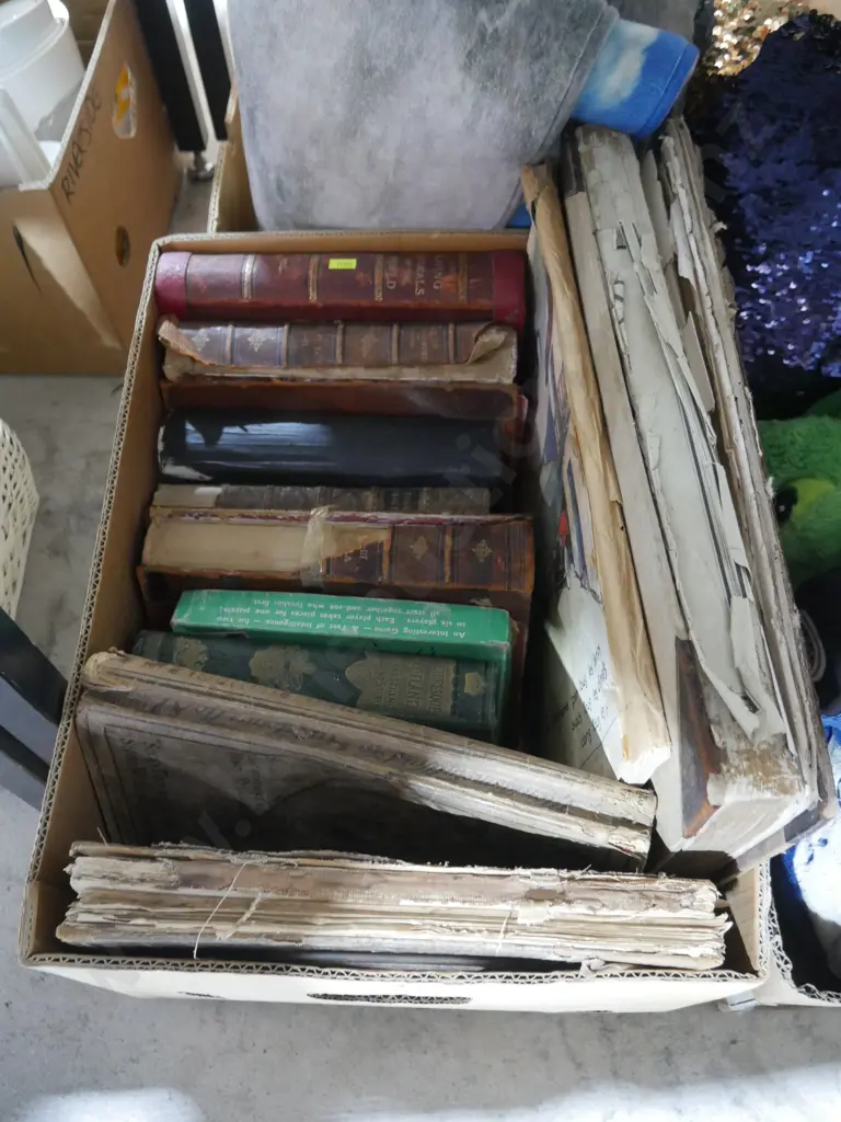 Old books Image 1++