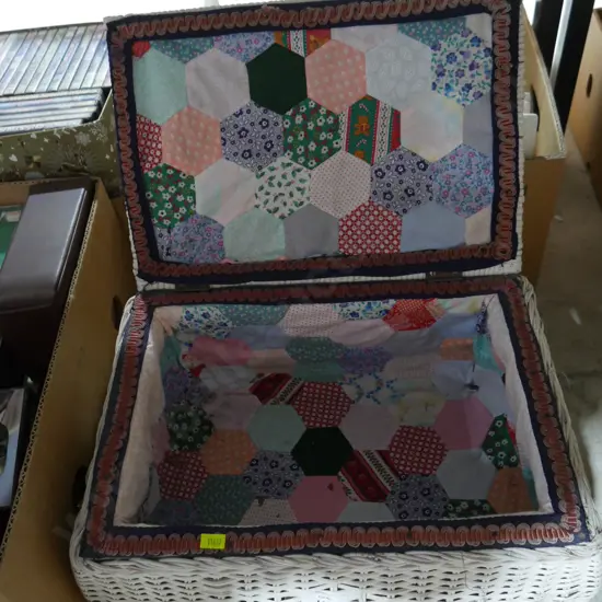 White cane basket