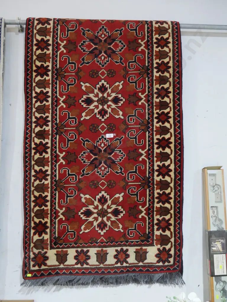 Floor runner, 2.8m x 84cm Image 1++
